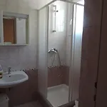 Πανσιόν In With Air Conditioning, Wifi, Washing Machine 4947-6 Brela