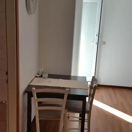 Pensionat In With Air Conditioning, Wifi, Washing Machine 4947-6
