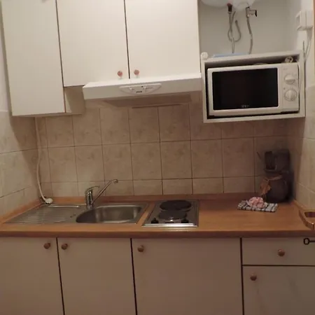 In With Air Conditioning, Wifi, Washing Machine 4947-6 *