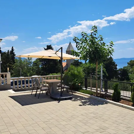 Πανσιόν In With Air Conditioning, Wifi, Washing Machine 4947-6